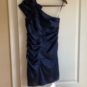 One shoulder dress